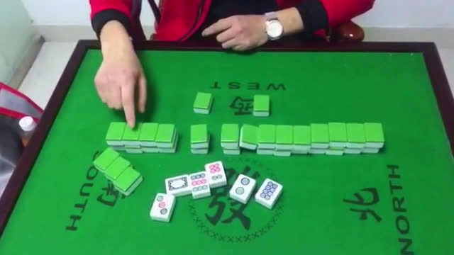 盘点十款！炫彩扑克牌背面认牌技巧,推荐5个购买渠道