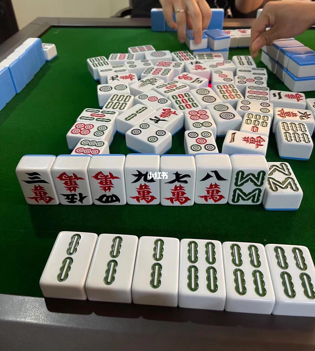 火爆全网!湖南亲友麻将开挂!其实确实有挂的