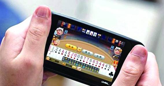 玩家必备十款！手机打牌专用神器(输赢规律技巧)