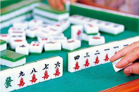 三分钟了解！92营口麻将确实有挂的(怎么让牌更好)