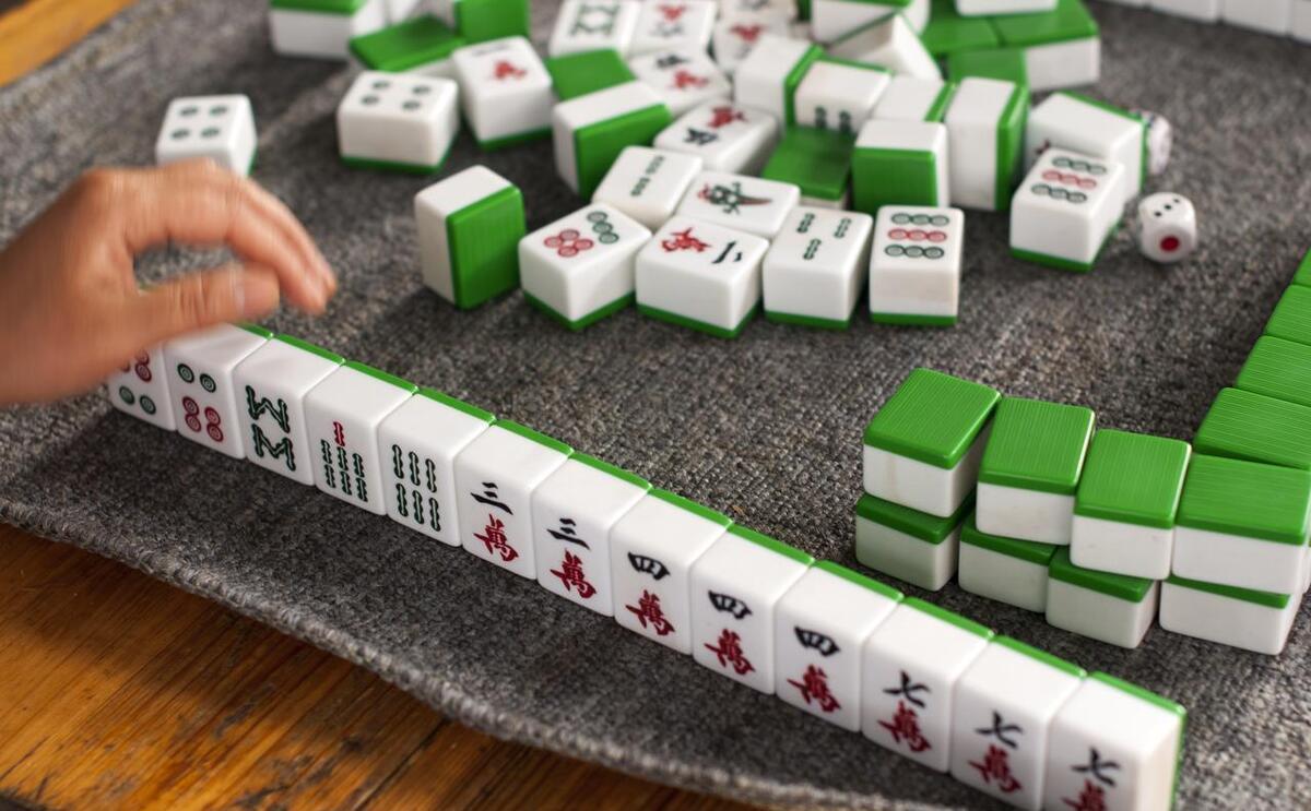 必备教程！微信小程序麻将怎么提高胜率(为啥总是输)
