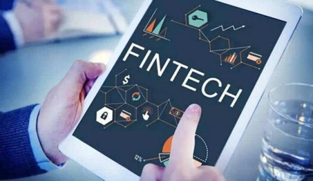 新教你‘‘可以搞普通纸牌打金花的产品《新浪科技 讲解窍门》