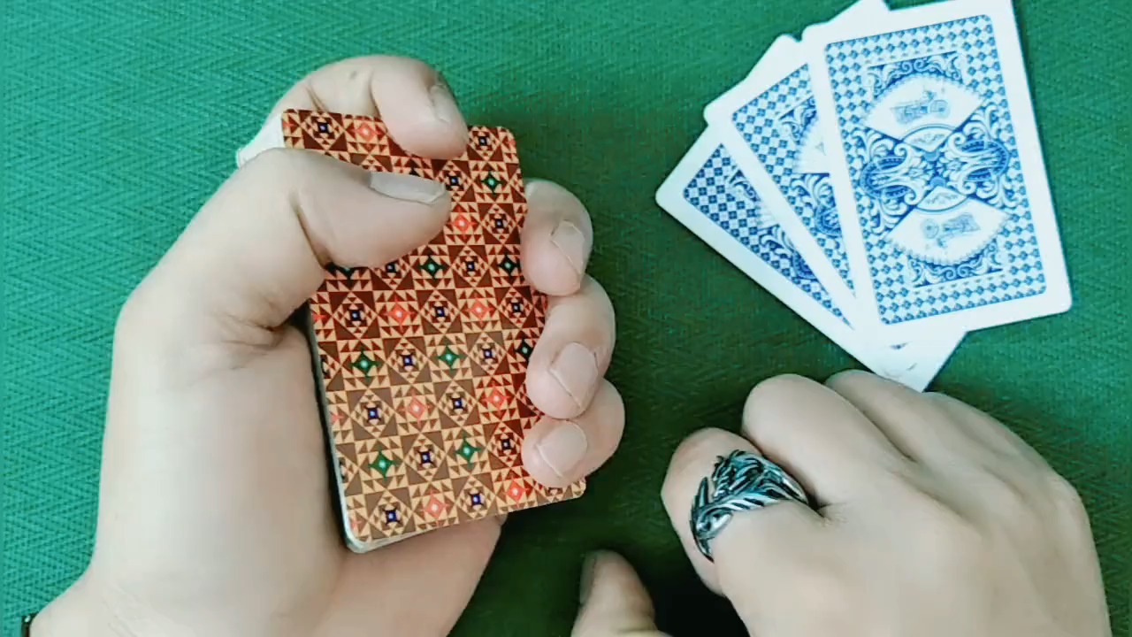 3分钟教你科普“金花做牌基本手法教学《详细教程 新浪科技》