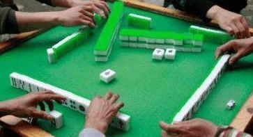 默默保山麻将防止挂（保山麻将怎么打）
