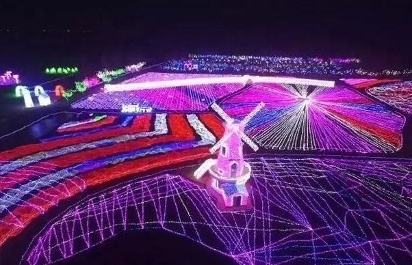 适合麻将馆挂的灯画（麻将馆什么灯光最亮）