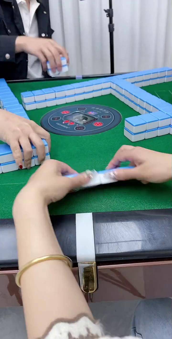 抖音麻将开挂（抖音麻将开挂会封号吗）