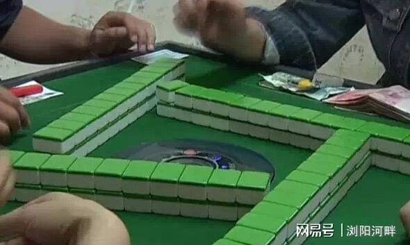 给大家爆料一下普通麻将机作弊器要多少钱 “推荐4个购买渠道