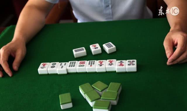 玩家必备教程打牌九起手一副好牌的秘诀一《我来教教你怎么赢 》