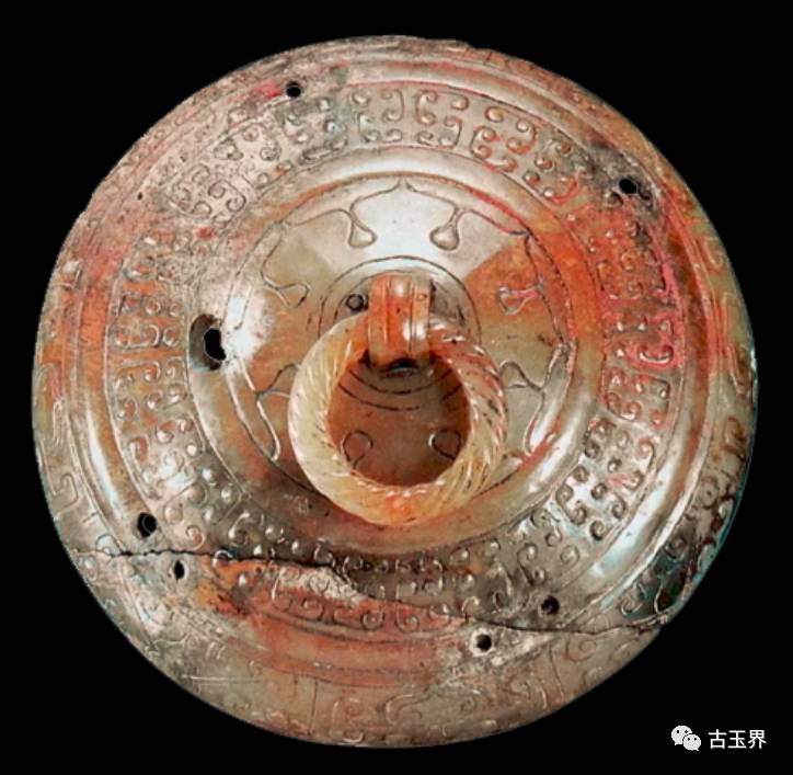 战国龙虎挂玉佩（战国龙形玉佩拍卖记录）
