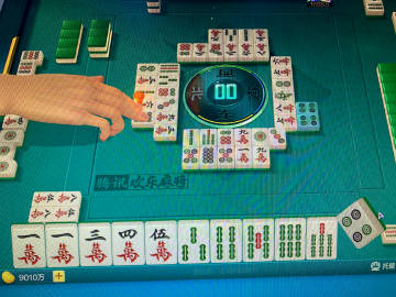 qq麻将有挂吗（麻将假不假）