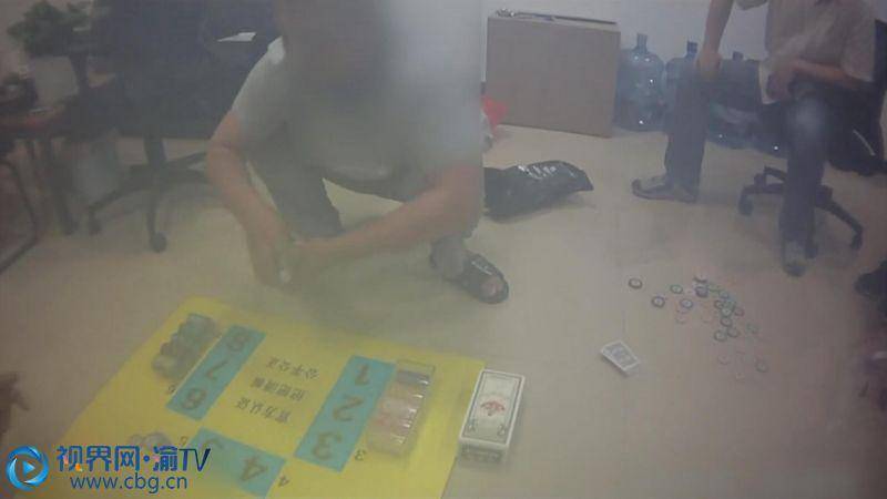 给大家爆料一下网络炸金花挂在哪买”详细教程辅助工具