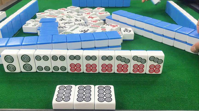 山西免费挂盼盼麻将（盼盼麻将总输咋办）