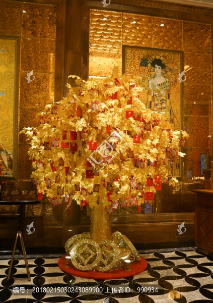 餐厅可以挂摇钱树哪（餐厅可以挂财神吗）