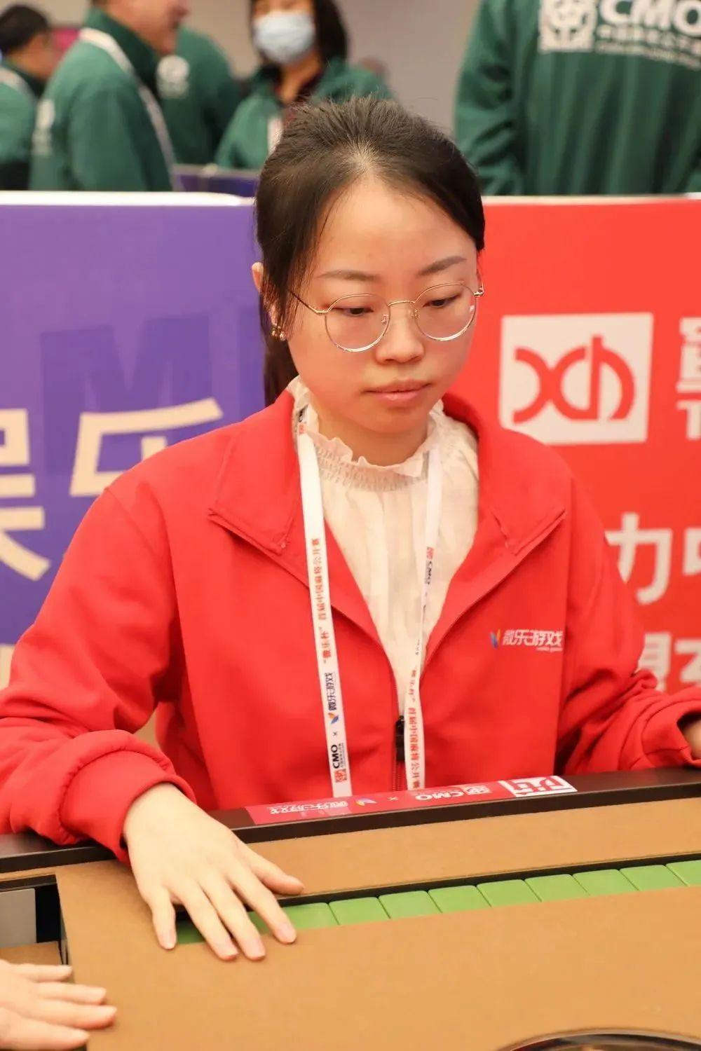 新教你‘‘微乐麻将小程序有挂么-哔哩哔哩 