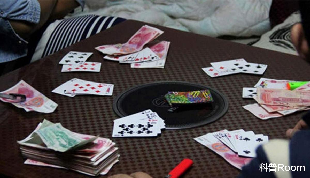 详细说明“教你找到炸金花最简单作弊方法_《爱问知识人 使用说明》