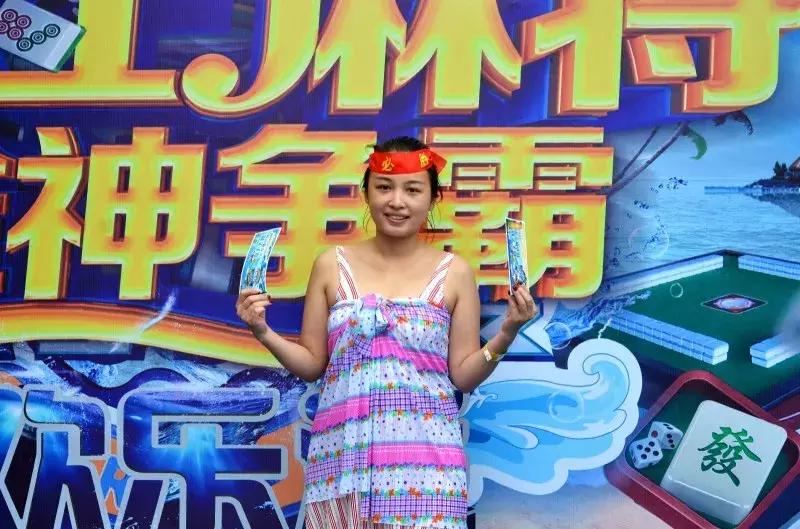 「热点资讯」微信广东雀神麻将有人开挂的话怎么发现”(确实是有挂)-哔哩哔哩