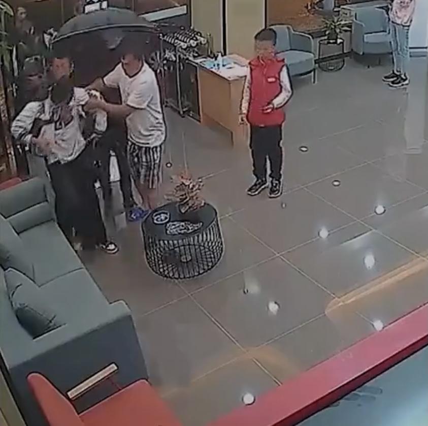 详细说明“毛巾包4个木棍有设备吗_《爱问知识人 使用说明》