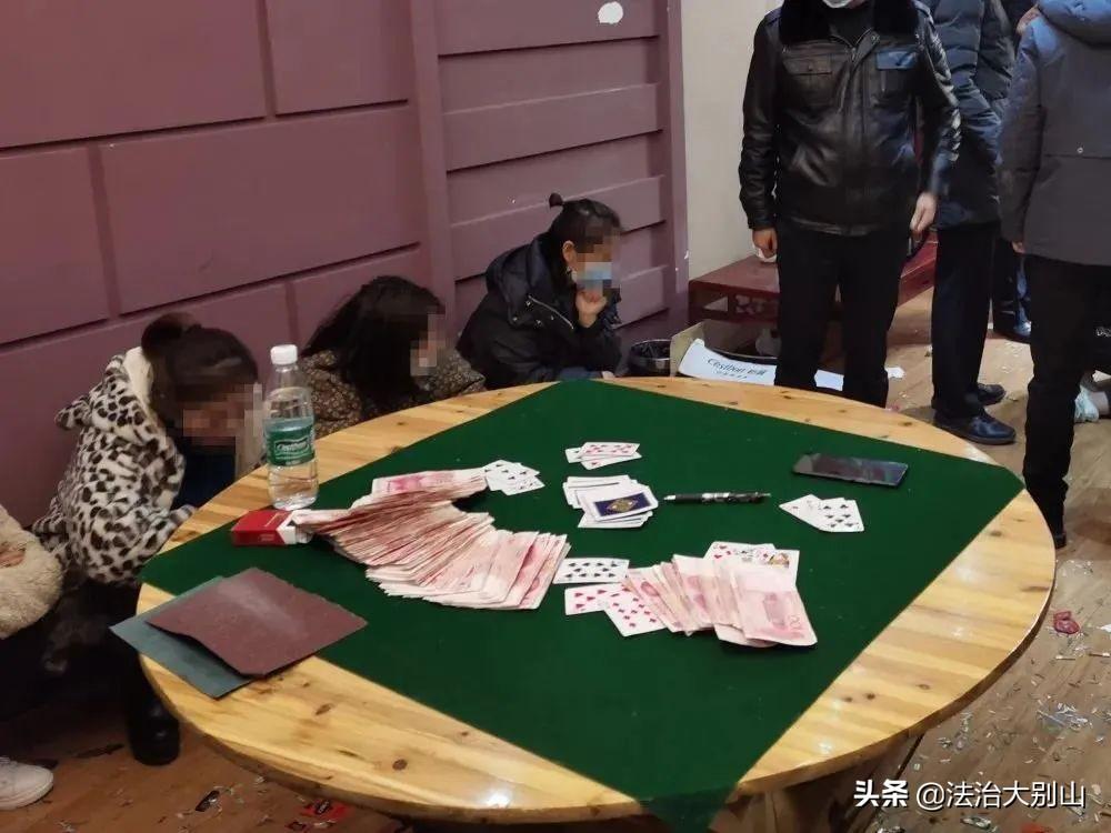 玩家必备攻略“新款且实用扑克牌玩三公先进仪器—“推荐3个购买渠道