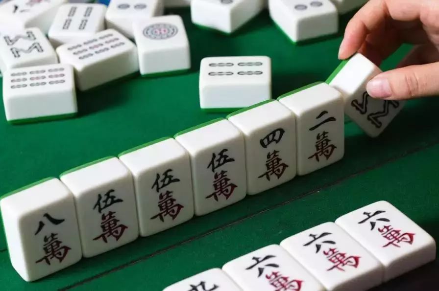 必看盘点揭秘!雀神麻将载挂器(确实有挂)-知乎