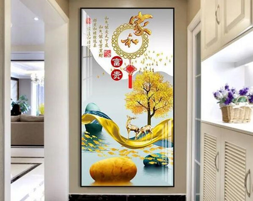 玄关挂的摇钱树（玄关摇钱树画正对大门好不好）